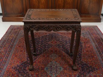 Hniezdové stolíky vyrezávané - 3