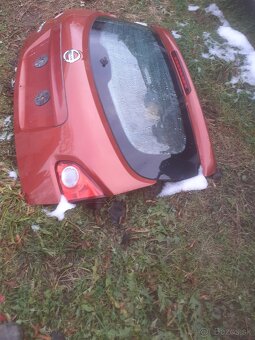 NISSAN QASHQAI J10 kufor - 3