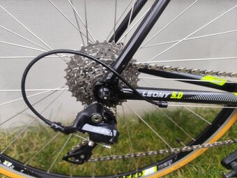 Cestný bicykel Dema leony 5.0 - 3