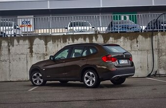 BMW X1 r.2010 , 110kw 4x4 - 3