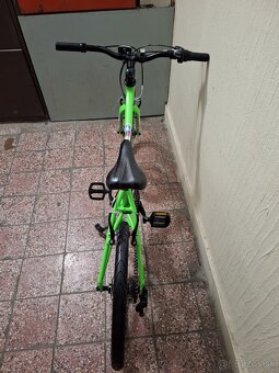 Predám detský bicykel 20kola Specialized zeleny - 3