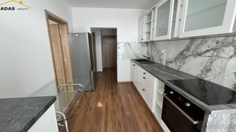 Ponúkame na predaj 1-izbový byt o rozlohe 44,56m2 s vlastný - 3