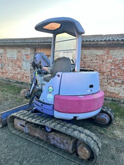 Báger KOMATSU PC38UU-2 3,8T - 3