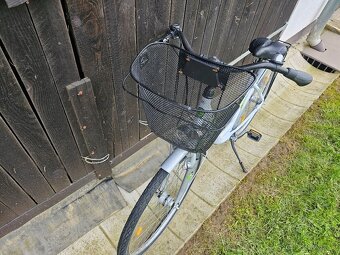KRASNY DAMSKY BICYKEL - 3