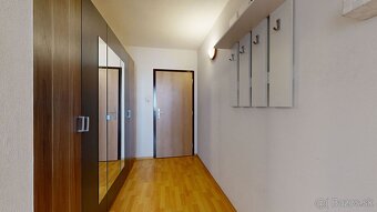 Na predaj priestranný 3 izbový byt v Trnave - časti Prednádr - 3