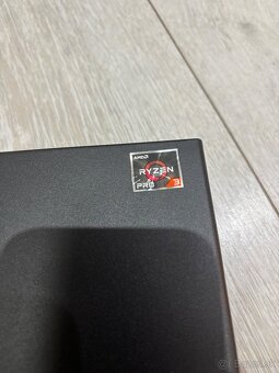 Lenovo ThinkCentre - 3