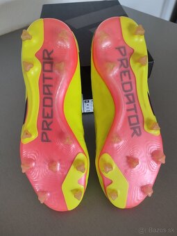 Kapačky Adidas Predator PRO FG veľ.41 1/3 - 3