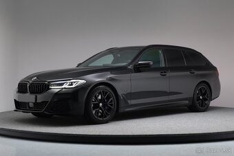 BMW 540d G31 kombi xDrive A/T - 3