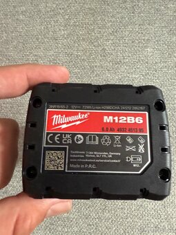 Batéria Milwaukee M12 B6 6Ah 12V - 3