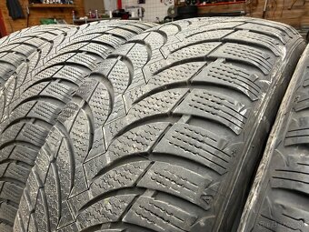 215/60 R16 Nexen zimne - 3