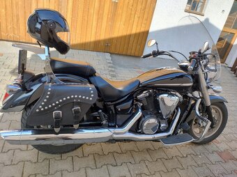 Yamaha XVS 1300 A - 3