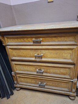 Starožutny nabytok - 3