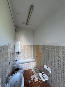 Hodinovy manzel ,prerabky,rekonstrukcie bytov,obklady dlazby - 3