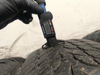 205/70 R15 Zimné pneumatiky Nokian Snowroof 4 kusy - 3