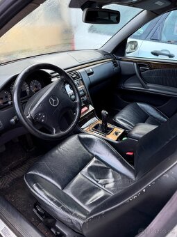 Na náhradne diely Mercedes Benz W210 - 3