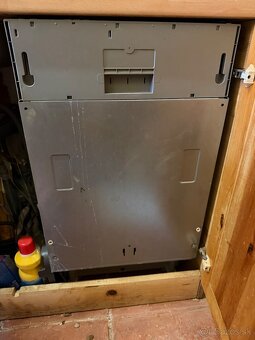 Umyvacka riadu vstavana - 3