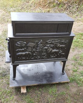 Liatinové kachle Jotul F 118 N čierný lak - 3