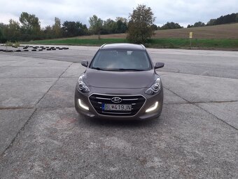 Hyundai i30 CRDI combi - 3