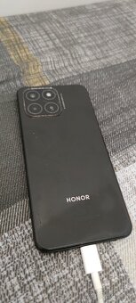 Prwdám honor - 3