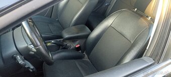 Predám motor Ford FOCUS 2.0 L 98KW - 3