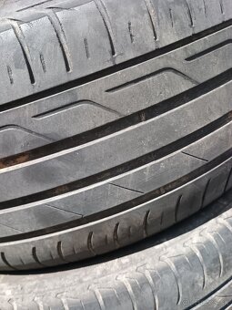 Predám 225x45-17Bridgestone - 3