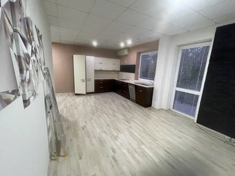 Dlhodobý prenájom apartmánu v centre mesta Zvolen - 3