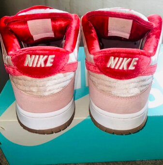 Nike Sb Low Dunk Pro (Strange-Love) 2020 from raffle popname - 3