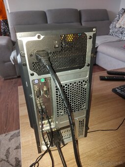 Predám PC Intel i3 - 3