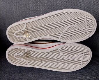 Tenisky Nike Court Legacy 37,5 - 3