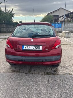 Peugeot 207 - 3