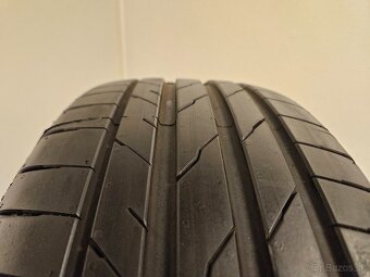 Hankook K137A Ventus evo SUV 235/45 R20 100V - 3