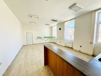 Prenájom kancelária 40 m2, Prešov, Františkánske námestie - 3