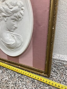 Predám plastiku z porcelánu - 3