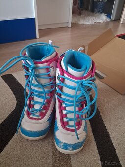 Dievčenský snowboardový komplet 142 cm - 3