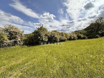 NA PREDAJ VÝNIMOČNÝ POZEMOK V SRDCI PRÍRODY O ROZLOHE... - 3