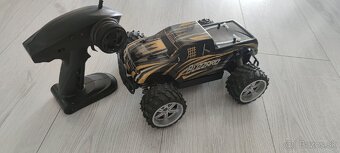 RC monster truck - 3