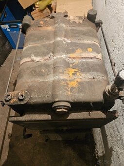 Kotol na drevo VIADRUS - 3