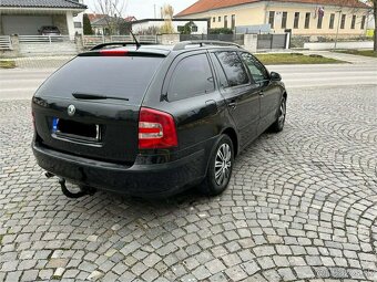 Škoda Octavia 2 Combi 1.6 benzín 75Kw M5 - 3