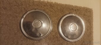 puklice Fiat 600 - 3