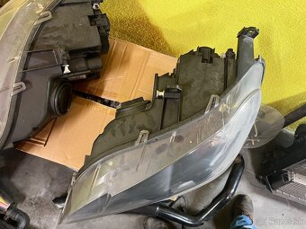 Predam svetlomety - 3