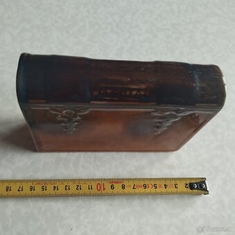 Fľaša v tvare knihy. - 3