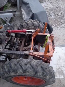 Zadna naprava a hydraulika - 3