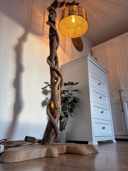 Stojaca lampa - 3