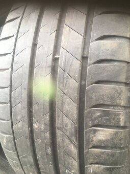 Predám letné pneu Michelin 255/50 R19 - 3