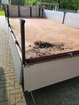 Vlečka vyklápacia - 3