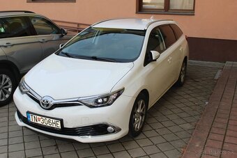 Toyota Auris TS 1.6 Valvematic Executive, automat, r. 2018 - 3