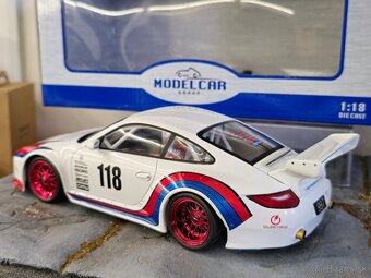 Porsche 911 (997) RWB 1:18 MCG - 3