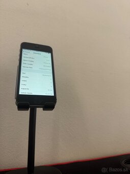 Apple iPhone 5S 16GB Space Gray - 3