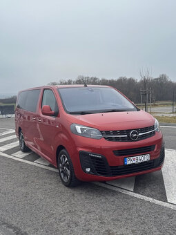 Opel Zafira VIVARO Tourer - 3