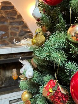 Krasny obrovsky 3D vianocny stromcek borovica 240cm - novy - 3